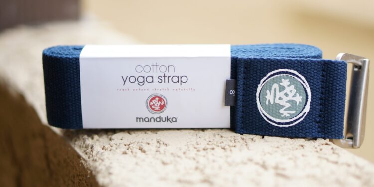 Manduka-Align-strap-scaled-1