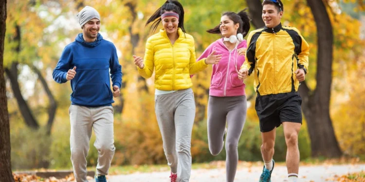 10000 steps indoor routine power method to burn calories at home