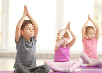 Yoga for Children Under 10: What Parents Should Know for Growth